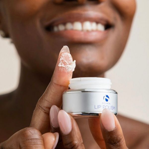 Скраб для губ iS Clinical Lip Polish 15 g 000140 фото
