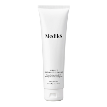 Гель для умывания AHA, BHA и экстактом мангостана Medik8 Surface Radiance Cleanse 150 ml 000011 фото