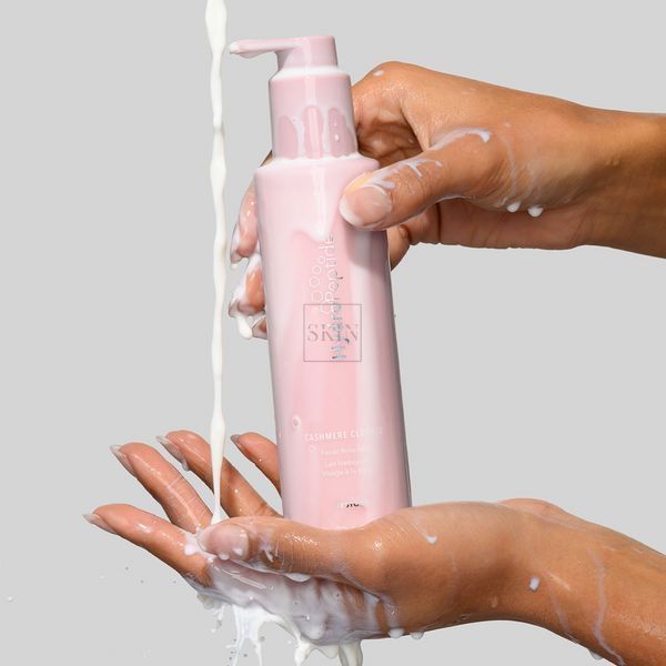 Трояндове молочко для очищення обличчя HydroPeptide Cashmere Cleanse 200 ml 000623 фото